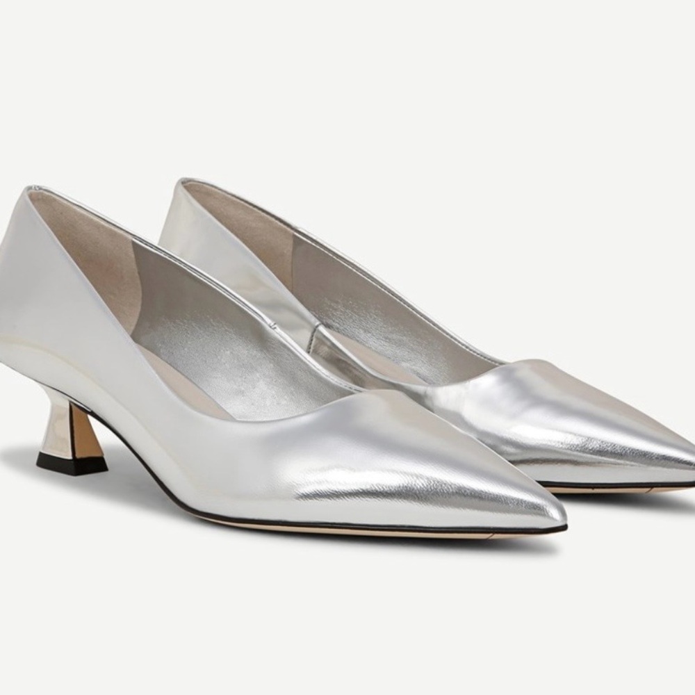 Sarto by Franco Sarto Diva  silver leather pumps